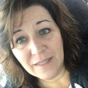 Meet your Posher, Stacey